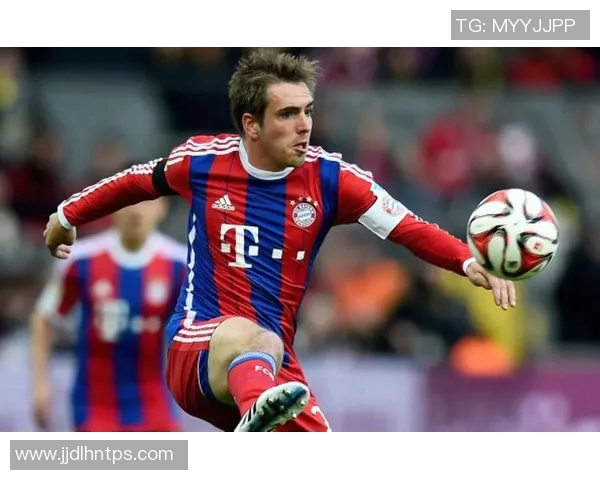 足球明星出身背景大揭秘谁的家庭条件最优越