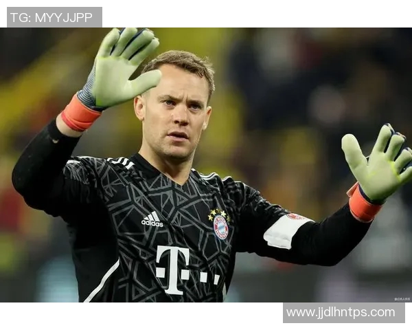 德国足球传奇人物盘点前十名明星球员的辉煌成就与影响力